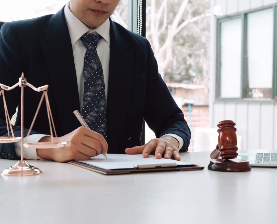 get expert legal assistance